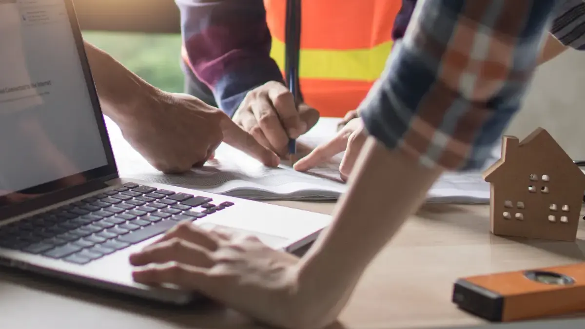 Customising Job Management Systems: Why Fit-for-Purpose Beats Off-the-Shelf!